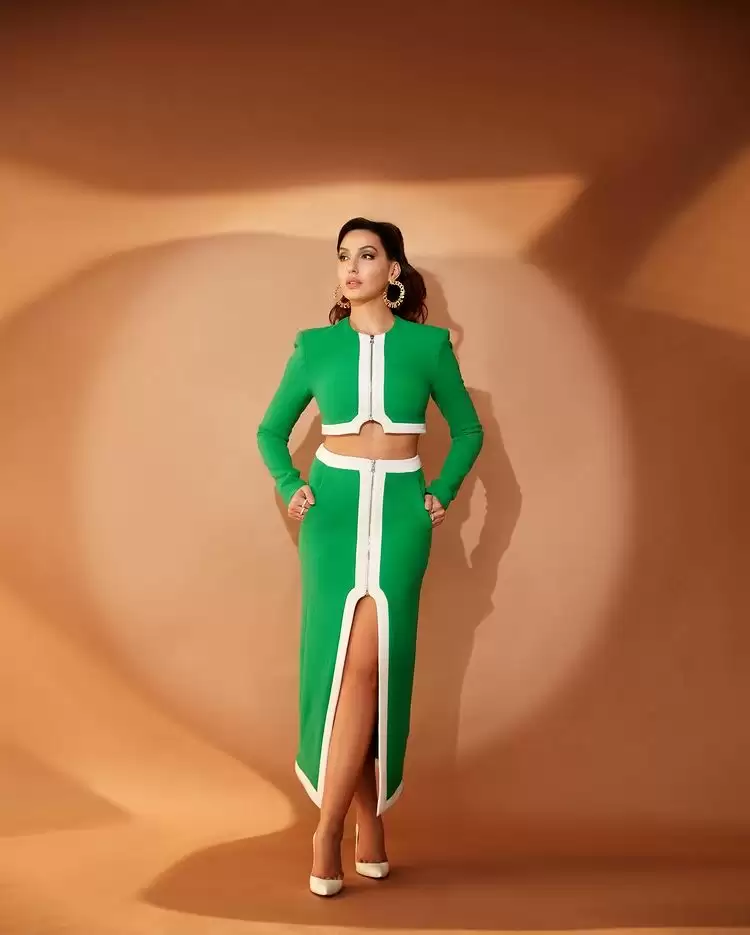Nora Fatehi Hot