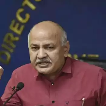 अरविंद केजरीवाल पीएम मोदी का विकल्प: मनीष सिसोदिया