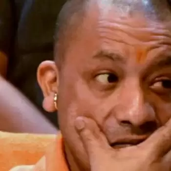 योगी सरकार से नाराज़ भाजपा नेता ने कहा- हर गाँव में कोरोना से 10 मौतें