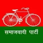 विरोध का नया अंदाज मिठाई के डिब्बे में बांट रहे अनाज, प्याज-टमाटर