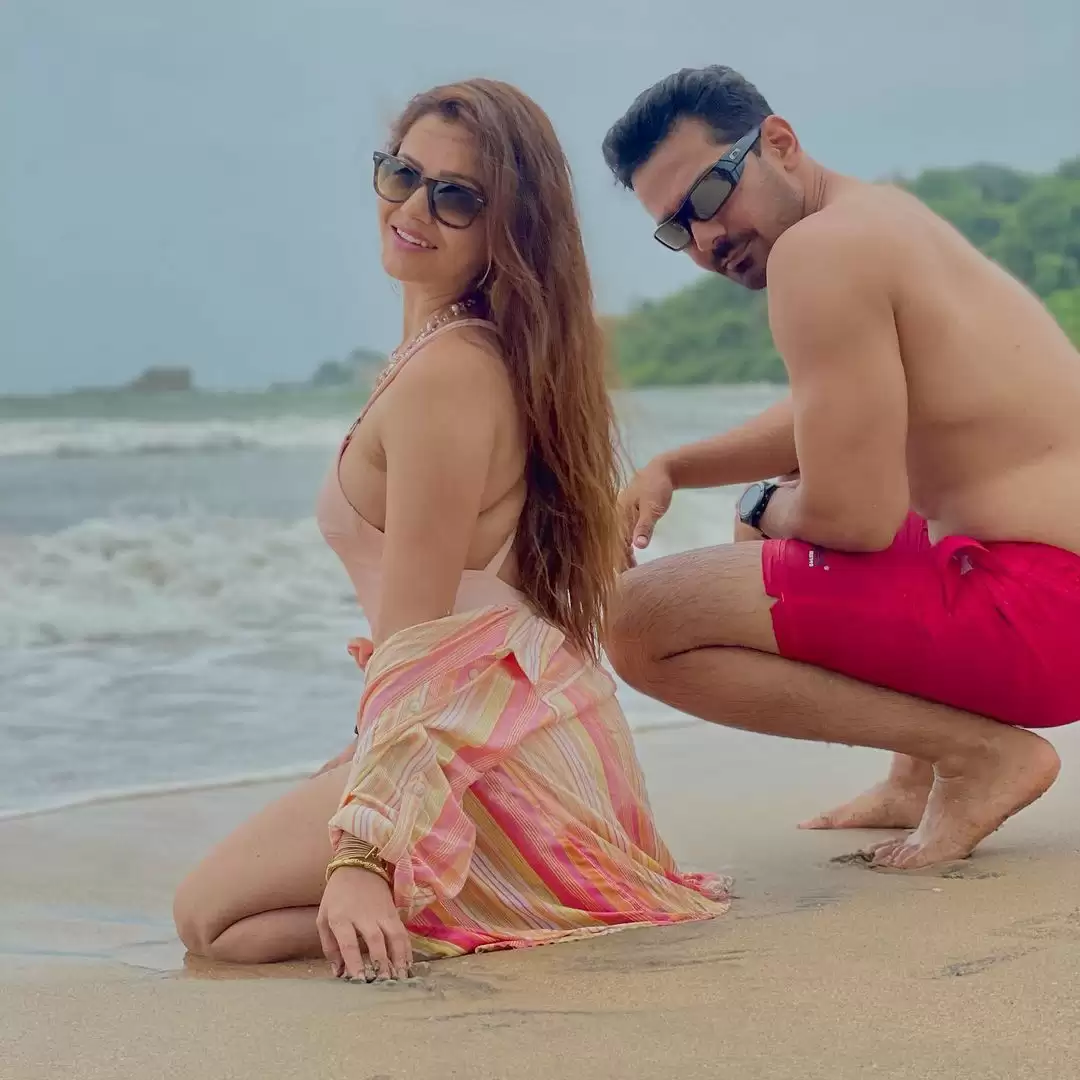 Rubina Dilaik ने गिराई हुस्न की बिजलियां, देखे तस्वीरें