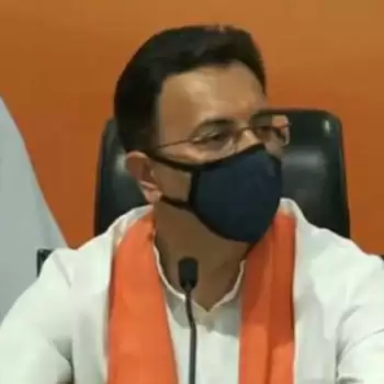 कांग्रेस का हाथ झटक बीजेपी में शामिल हुए जितिन प्रसाद