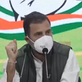 किलेबंदी करके किसानों को दबाना खतरनाक है: राहुल