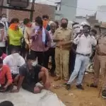 सिसौली में खुदाई के दौरान मिली राधा-कृष्ण की मूर्ति