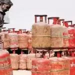 बढ़ गए एलपीजी सिलेंडर के दाम