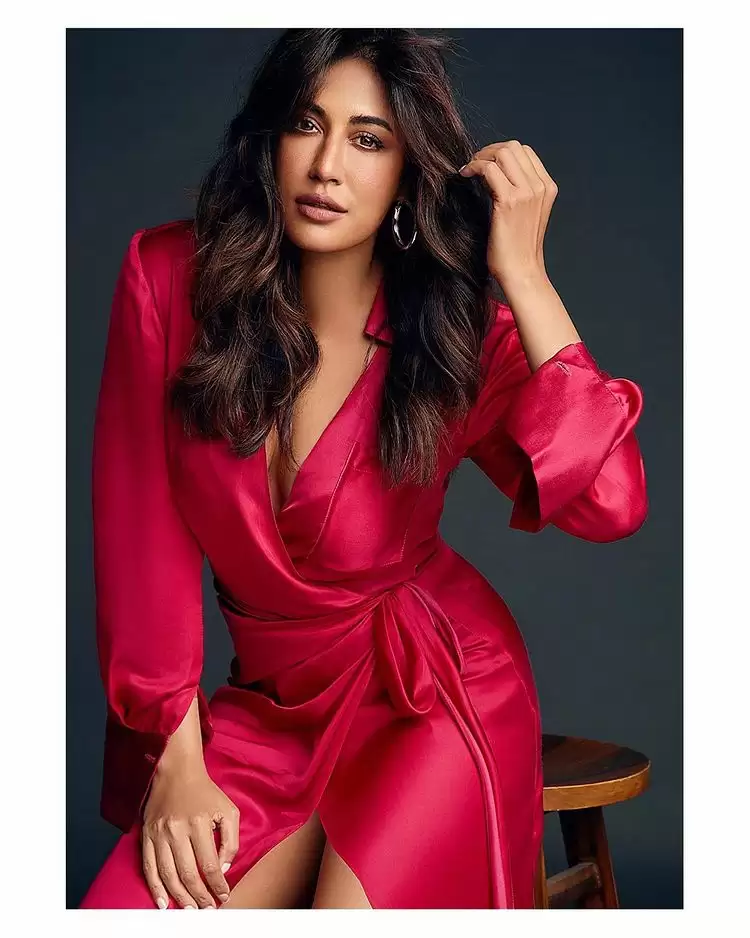 Chitrangada Singh Hot Pictures