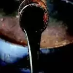 Crude Oil Price Today: अंतराष्ट्रीय बाजार में घटी तेल की कीमतें, 98.43 डॉलर प्रति बैरल पहुंचा दाम