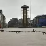 सरकार ने पूरी कश्‍मीर वादी को रेड जोन माना