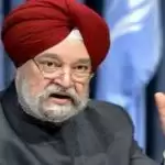 ब्रिटेन से आने वाली उड़ानों पर जारी रह सकती है पाबंदी : हरदीप पुरी