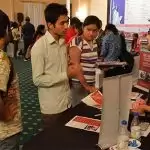 अमरीका की नई वीज़ा पालिसी से दो लाख भारतीय विद्यार्थियों की पढ़ाई होगी प्रभावित