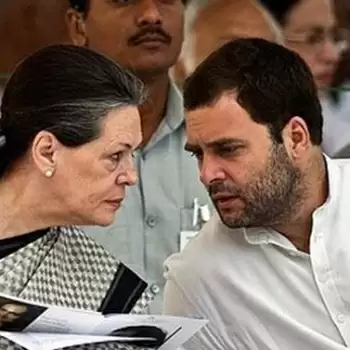 सत्ता में आने पर रद्दी की टोकरी में डाल देंगे किसान विरोधी तीनों कानून: सोनिया-राहुल