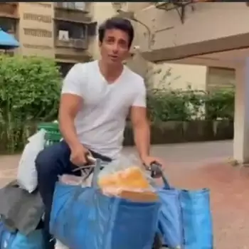 सोनू सूद की सुपरमार्केट