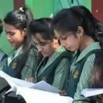 महाराष्ट्र: बिना परीक्षा पास होंगे 9वीं और 11वीं के स्टूडेंट्स