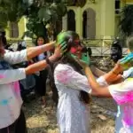 Holi Precautions: होली खेलते समय इन बातो का ध्यान रखे!!