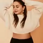 Huma Qureshi ने लगाया ग्लैमर का तड़का, देखें तस्वीरें!!