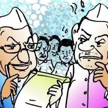 राजनीति के अपने बोल, मंत्री जी ने खोली पोल