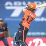 T10 लीग में एविन लुईस ने एक ओवर में लगाये 5 छक्के