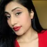 सोशल मीडिया सनसनी है युजवेंद्र चहल की पत्‍नी, देखें कातिलाना फोटोज