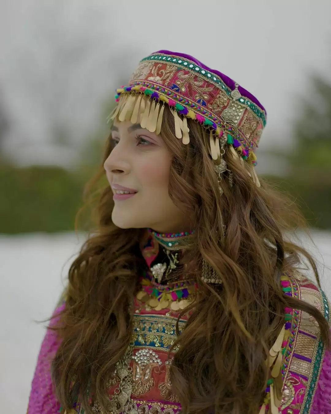 Shehnaaz Gill ने ‘कश्मीर की कली’ बन बिखेरे जलवे, देखे तस्वीरें