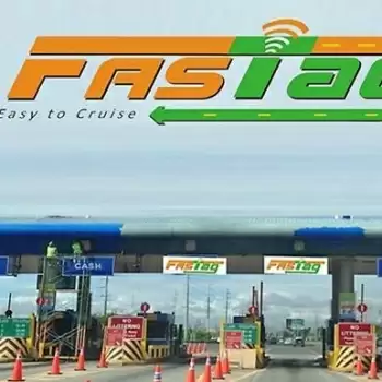 गडकरी ने किया कन्फर्म, 01 जनवरी से सभी वाहनों के लिए FASTag अनिवार्य