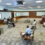 निवेश को बढ़ावा देने के लिये पीएम मोदी ने की बैठक