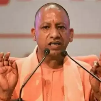 यूपी में प्रशासनिक फेरबदल, 6 IAS अधिकारियों का तबादला