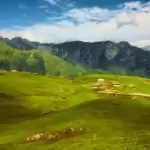 कश्मीर घूमने जाए तो इन जगहों पर जाना न भूले!!