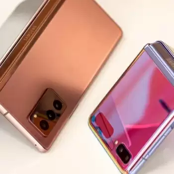 Samsung के फोल्डेबल स्मार्टफोन अगस्त में हो सकते हैं लॉन्च, जाने पूरी डिटेल्स यहां