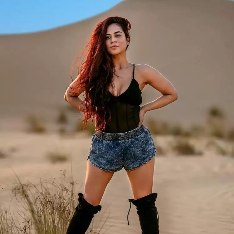 Sana Saeed