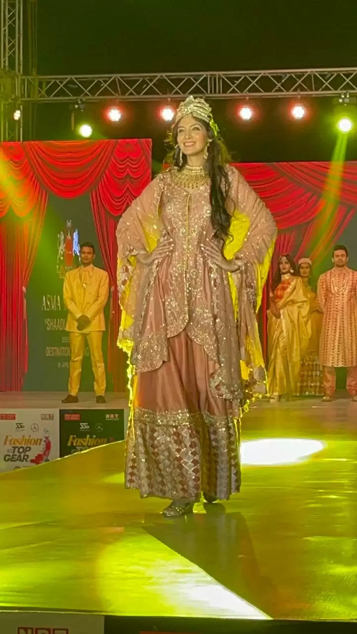 Khadi in Shaadi: अब खादी के गरारे में सजेंगे दुल्हा-दुलहन