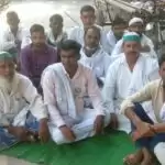 भाकियू ने कोतवाली को बनाया धरनास्थल,गेट पर भी खड़े किए टैक्टर