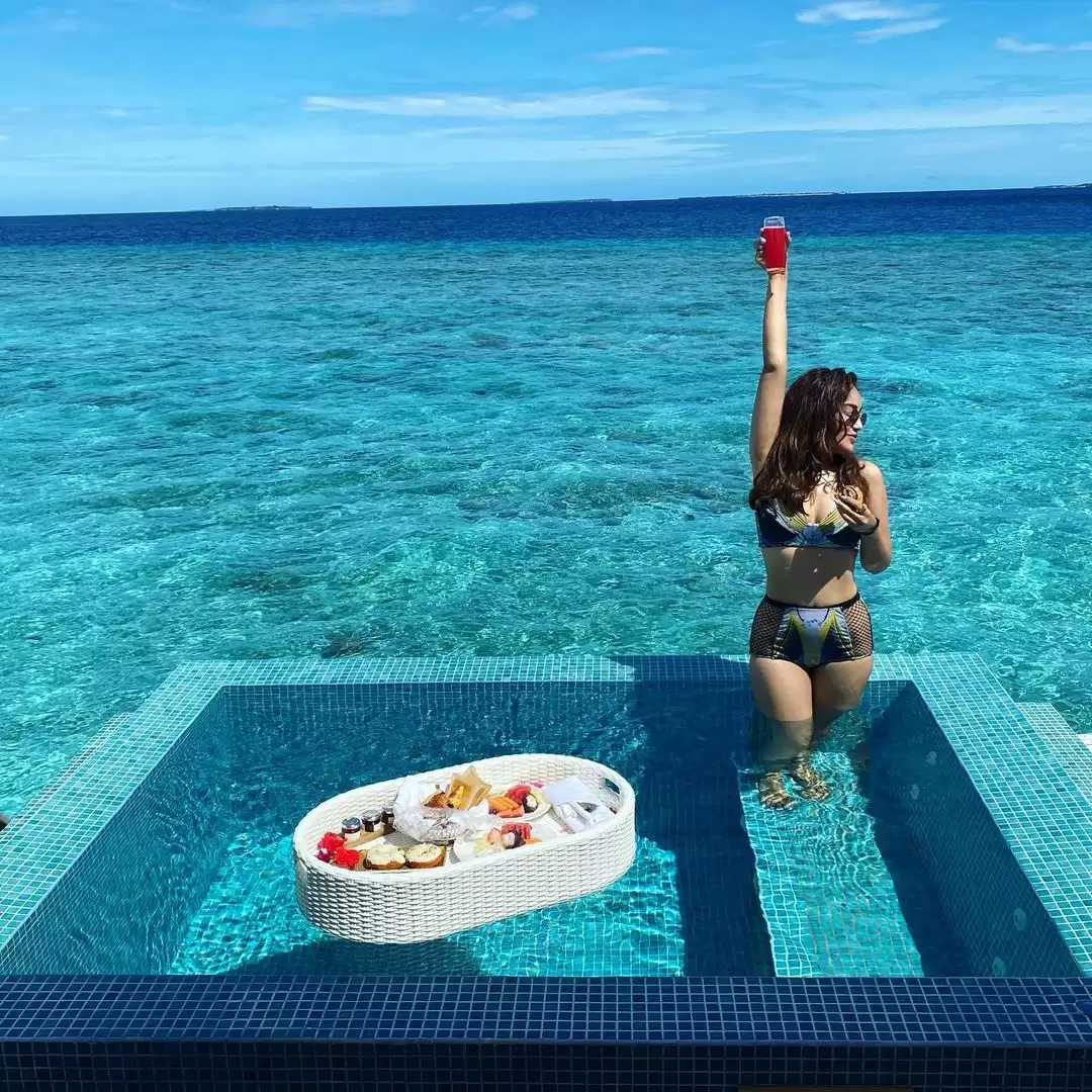 Surbhi Jyoti कर रही है अपना वेकेशन इंजॉय, मालदीव में आईं नजर