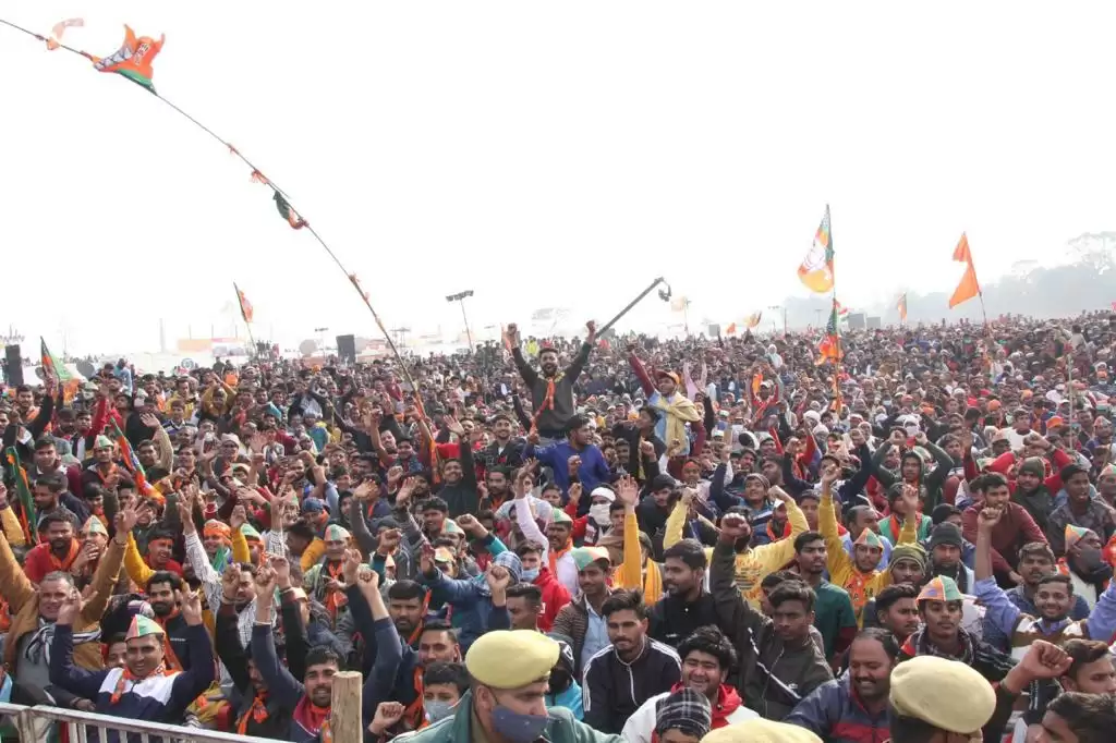जिस मार्ग पर युवा चलेंगे वही देश का मार्ग हैः पीएम मोदी