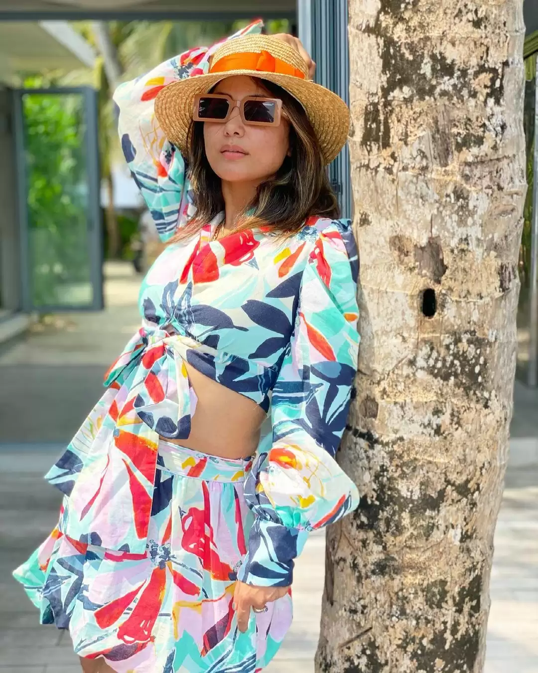 Hina Khan का कातिलाना अंदाज मचा रहा है सोशल मीडिया में तहलका, देखिये तस्वीरें