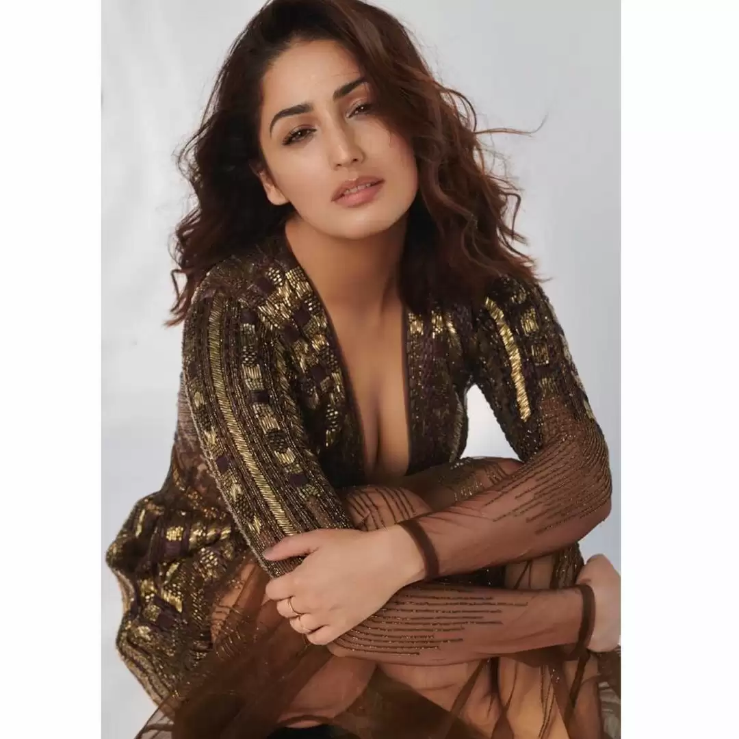 Yami Gautam ने अपने लेटेस्ट फोटोशूट में दिखाई दिलकश अदाएं, देखे तस्वीरें