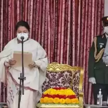 केपी ओली ने तीसरी बार नेपाल के प्रधानमंत्री पद की ली शपथ