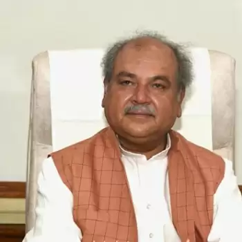 किसान संगठनों से चर्चा जारी, जल्द ही निकलेगा समाधान :तोमर