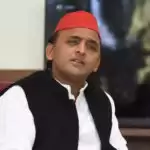 लैपटाॅप चलाना नहीं आता इसलिए टैबलेट दे रहे हैं बाबा…