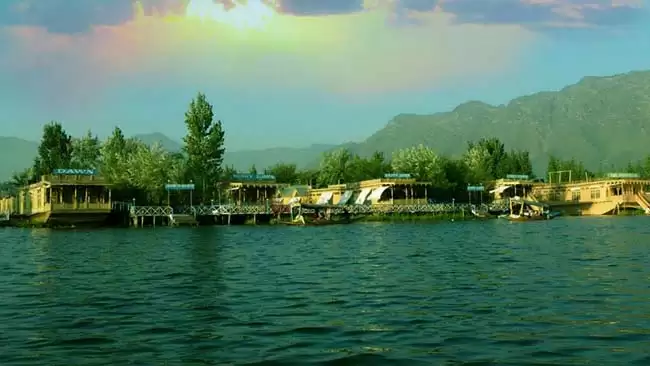 Beautiful Lakes in India