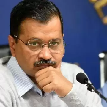बीजेपी ने केजरीवाल को बताया देश का पहला ‘नादान’ मुख्यमंत्री