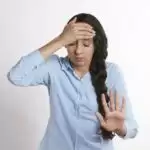 सिर में अक्सर रहता है दर्द, तो अपनाएं ये उपाय!!