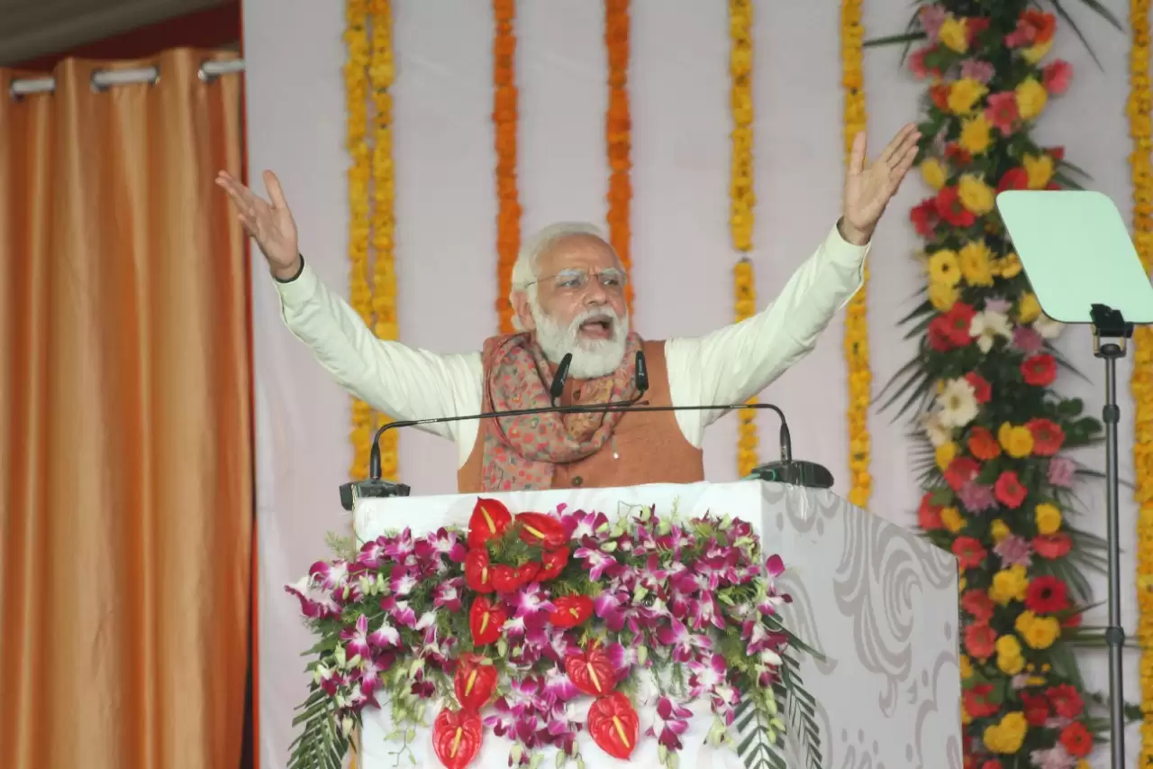 जिस मार्ग पर युवा चलेंगे वही देश का मार्ग हैः पीएम मोदी