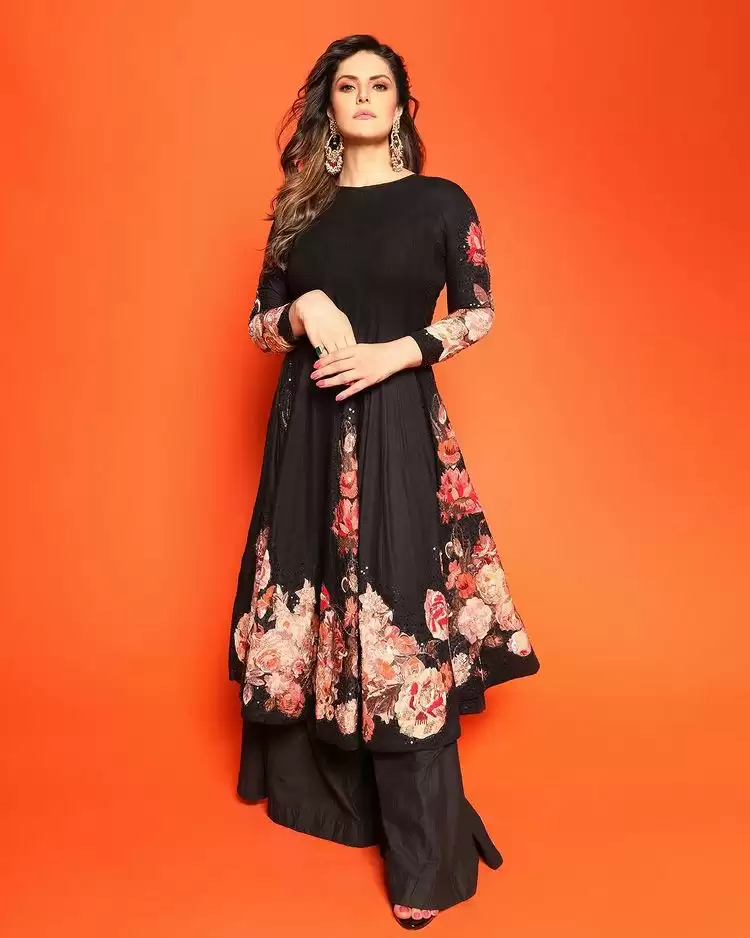 Zareen Khan Traditional Look