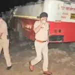 यूपी: पीलीभीत में भीषण सड़क हादसा, आठ लोगों की मौत, दर्जनों घायल