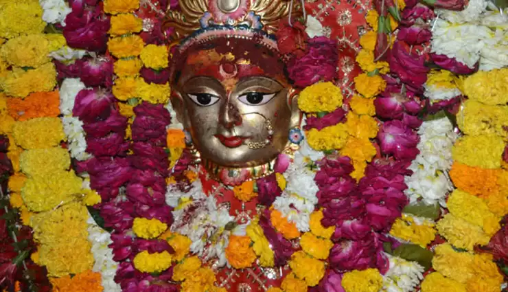 Chaitra Navratri 2022: जाने यूपी के प्रसिद्ध मां दुर्गा के मंदिर, दर्शन करने जरूर जाएं!!