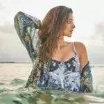 Ananya Pandey का ये बोल्ड लुक दिल थाम कर देखें!!