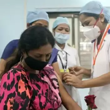 रिकवरी के 3 महीने बाद कोरोना टीके के सुझाव को मिली मंज़ूरी
