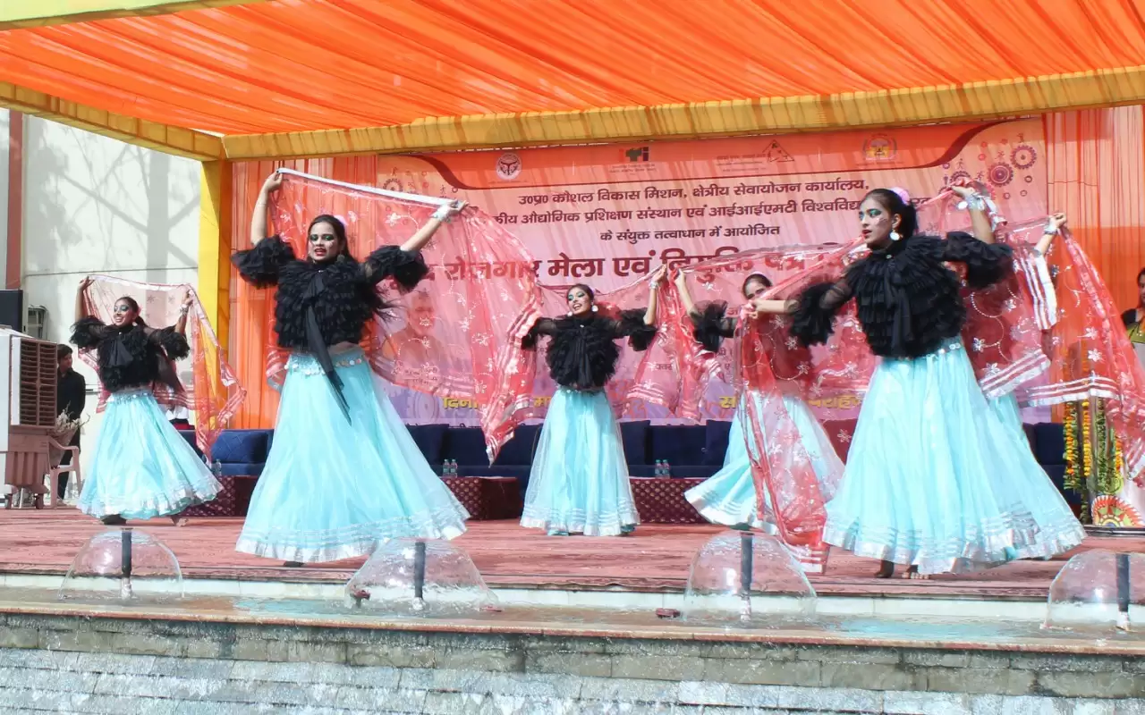 962 अभ्यर्थियों को मिली नौकरी, खिले युवाओं के चेहरे