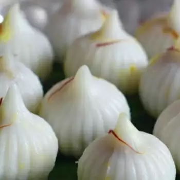Ganesh Chaturthi 2021: इन स्पेशल मोदक के बिना अधूरा है त्यौहार, जाने स्पेशल मोदक रेसिपी