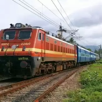 “अनावश्यक यात्राओं” को कम करने के लिए रेलवे ने बढ़ाया किराया